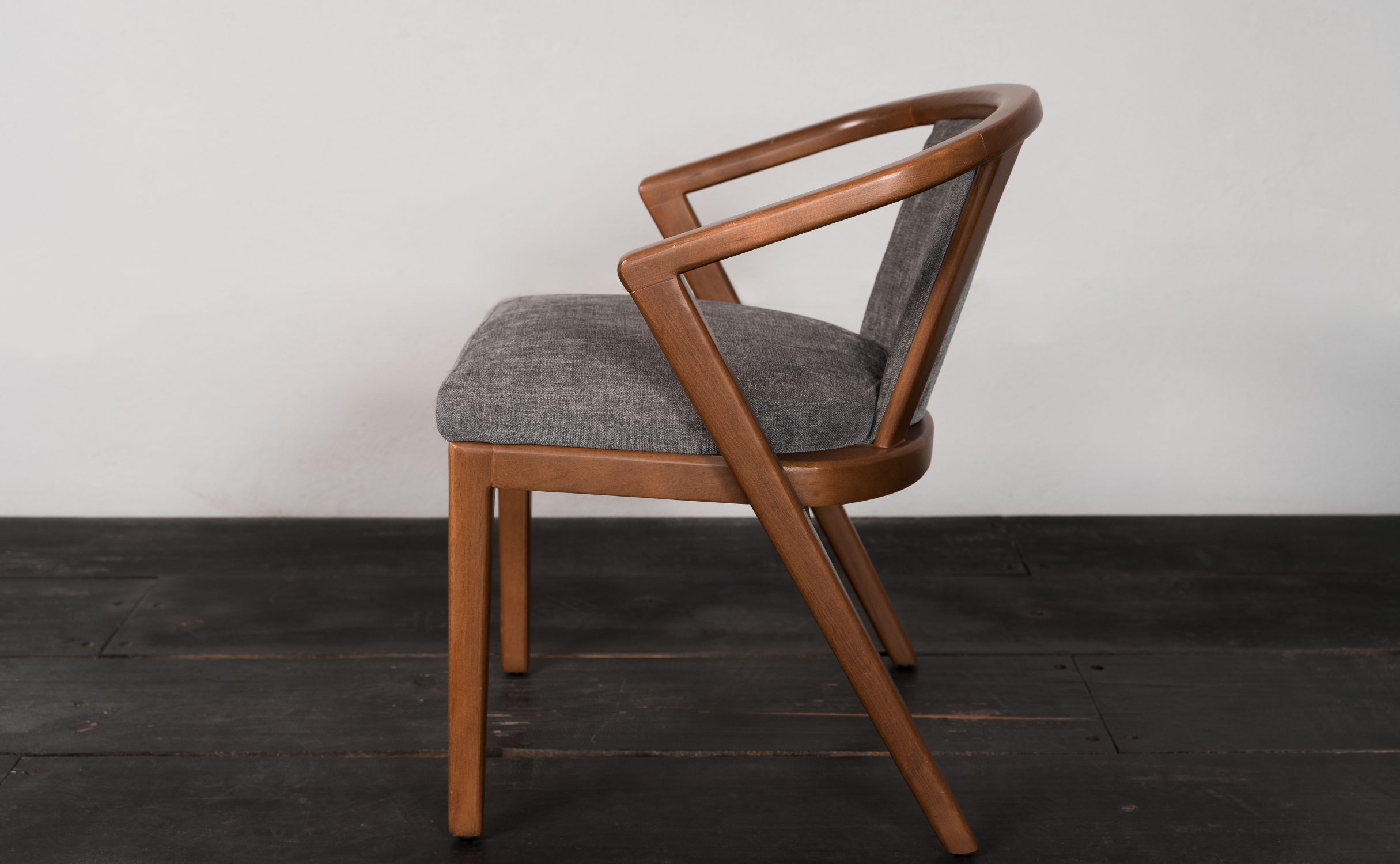 Silla Vanolta